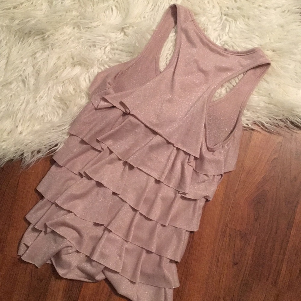 Pink ruffled tank - Picture 2 of 3
